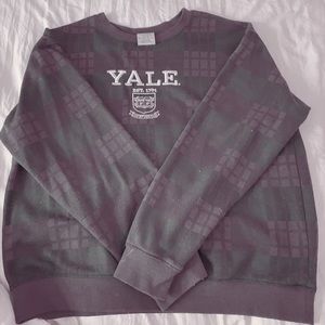 vintage yale crewneck